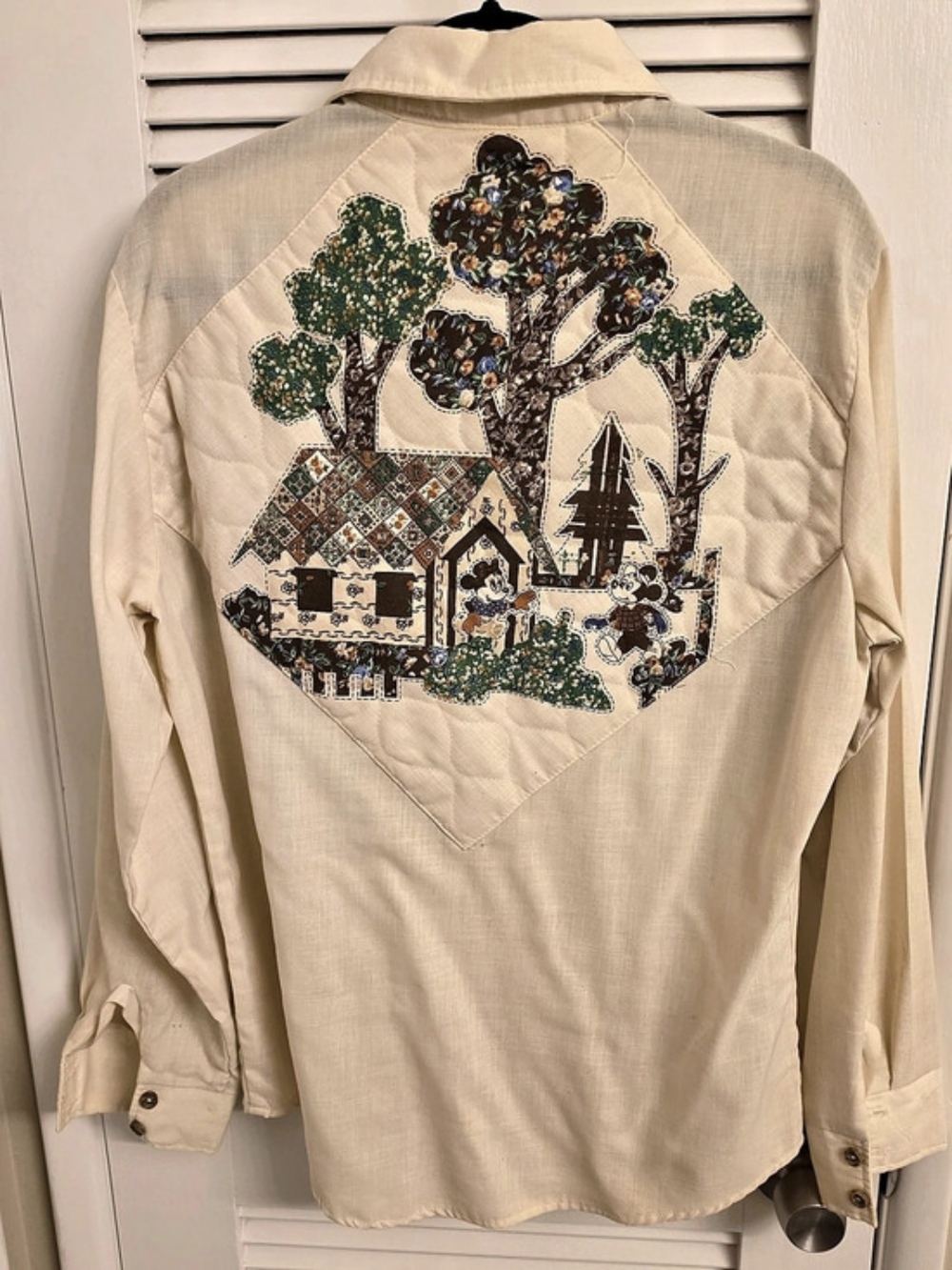 Disney Mickey & Minnie  Kennington Western Graphic Button Down Cream Large